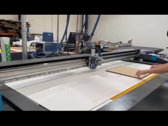 Klebemaschine, CNC GLUER