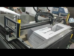 XY-Kleber-Plotter-Klebmaschine für Standard- oder maßgeschneiderte Wellkartons