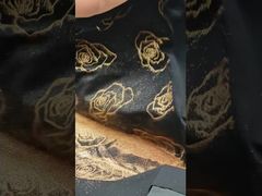 Schmuckausgabeautomat für Kleidung, Leder, Schuhe, Hüte, Schals und andere Textilprodukte