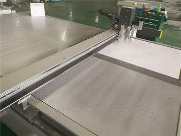 Hochgeschwindigkeitscnc-Schaum-Schneider-Maschine mit Multifunktionsschneidwerkzeug