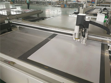 Einlagige Schaum-Schneidemaschine anschließbare CAD-Software für Kleid