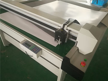 LGP-Platte, die Acrylblatt-Schneidemaschine für in- Boden-Beleuchtung graviert